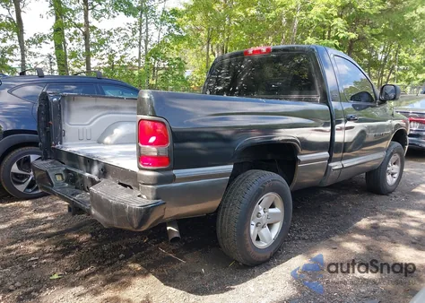 2002 Dodge Ram 1500 St z USA, uszkodzony, nr VIN 1D7HU16N32J152714